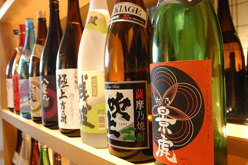 約30種類の日本酒を堪能いただけます